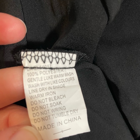 NWT Princess Polly Off The Shoulder Playsuit Bell Sleeve Romper Black Sz 6 - Picture 8 of 12